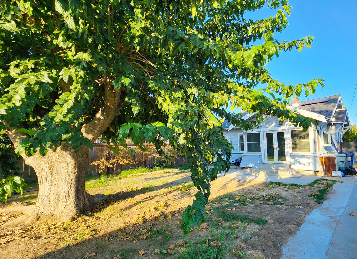 1373 N Echo Ave, Fresno, CA 93728