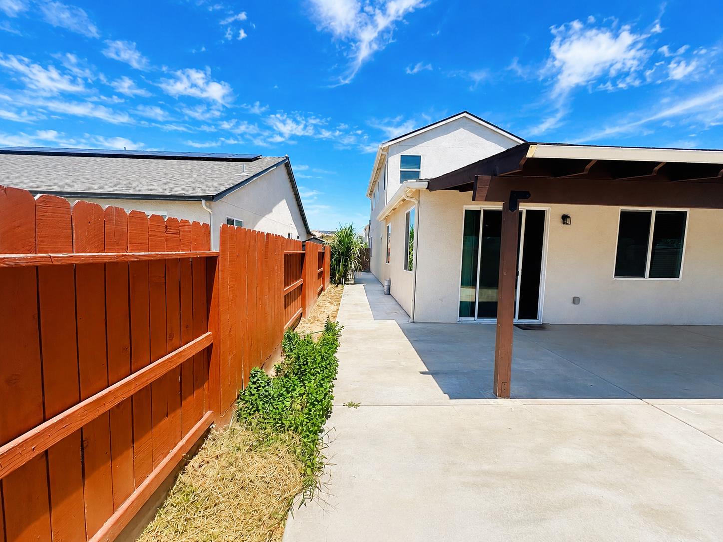 6389 W Pico Ave, Fresno, CA 93723