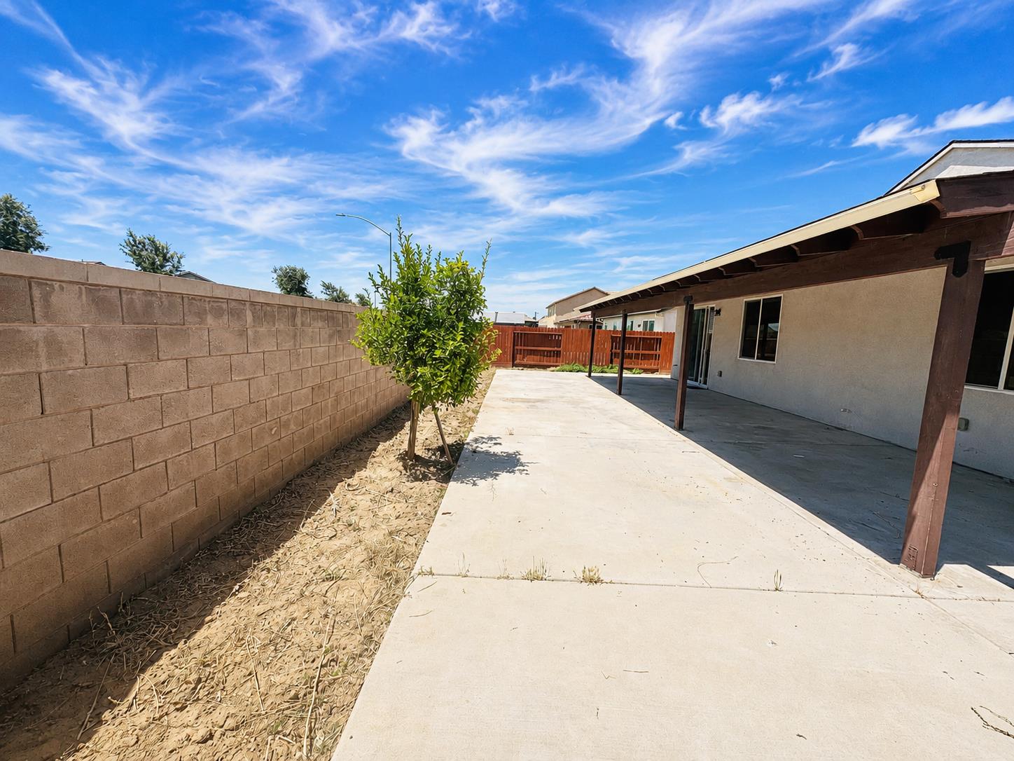 6389 W Pico Ave, Fresno, CA 93723