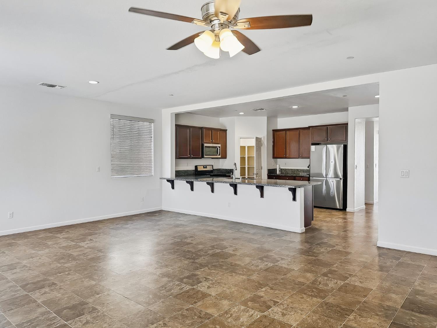 6389 W Pico Ave, Fresno, CA 93723