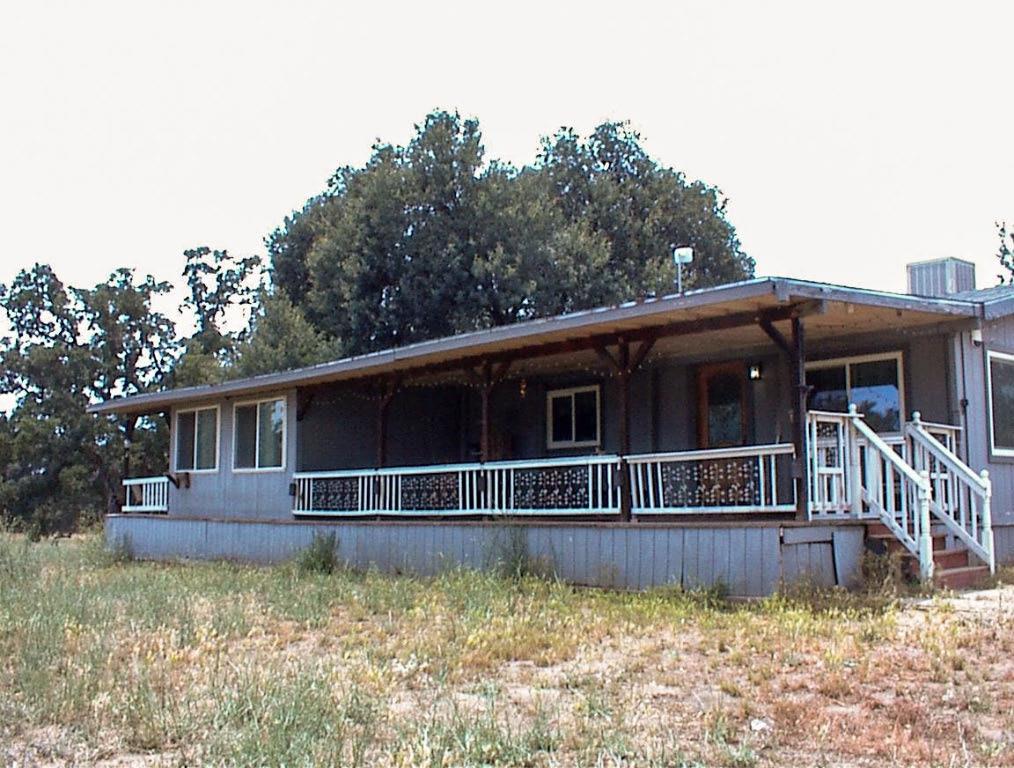 32351 Indian Guide Rd, Yokuts Valley, CA 93675