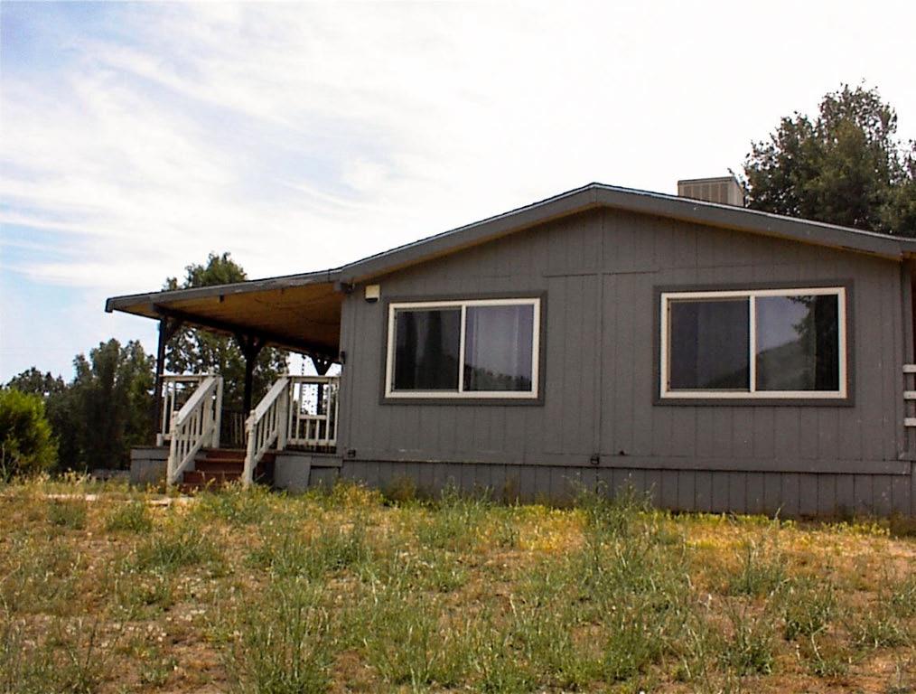 32351 Indian Guide Rd, Yokuts Valley, CA 93675