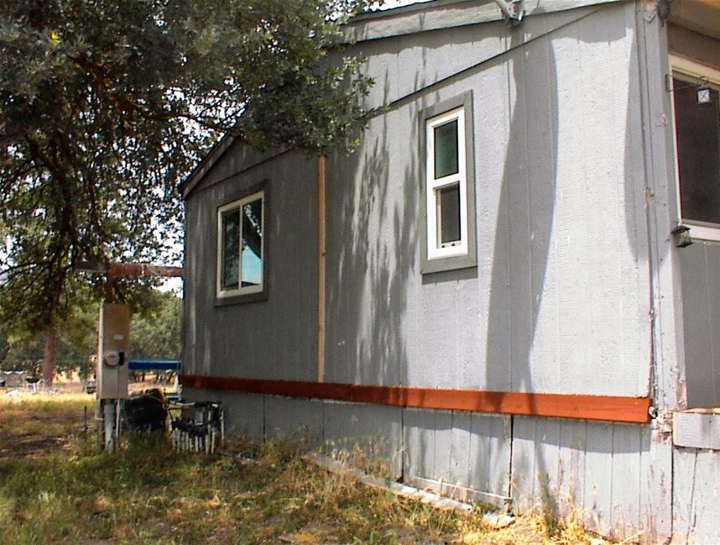 32351 Indian Guide Rd, Yokuts Valley, CA 93675