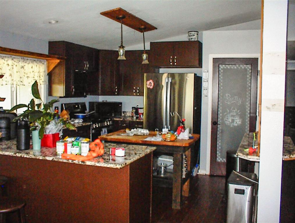32351 Indian Guide Rd, Yokuts Valley, CA 93675