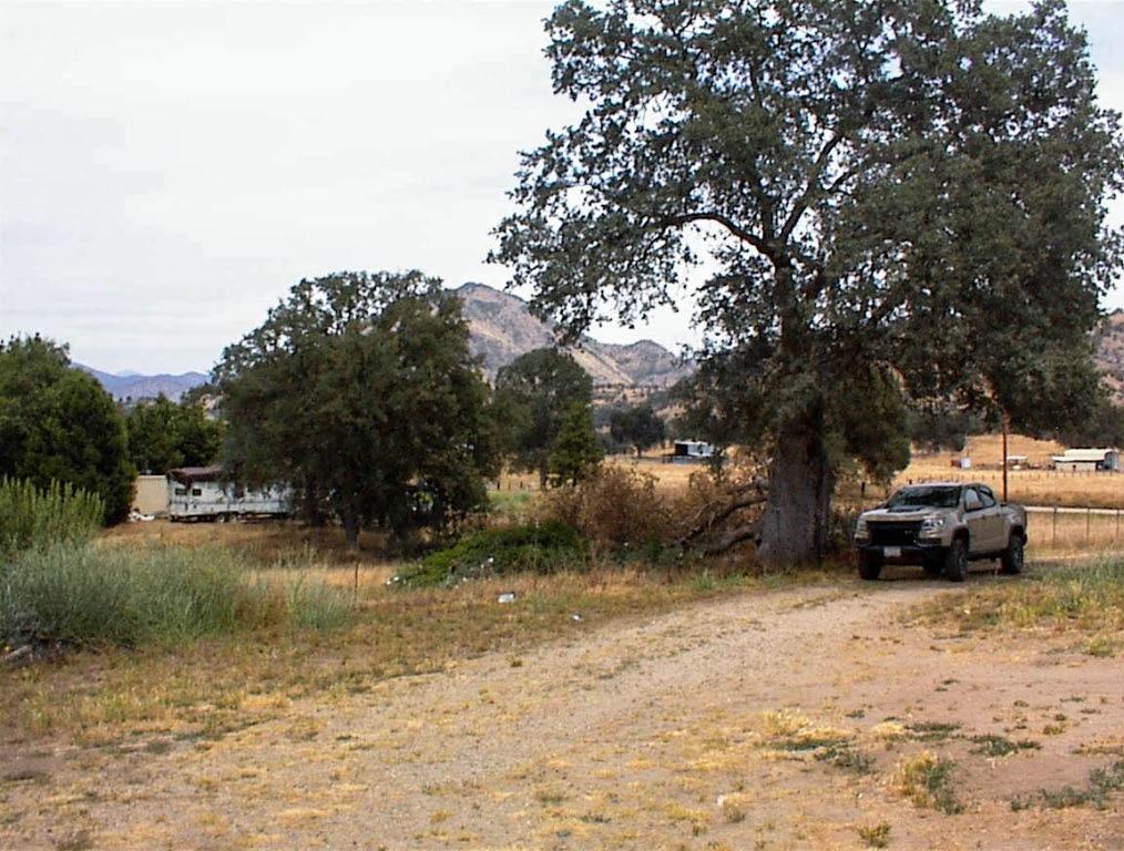 32351 Indian Guide Rd, Yokuts Valley, CA 93675