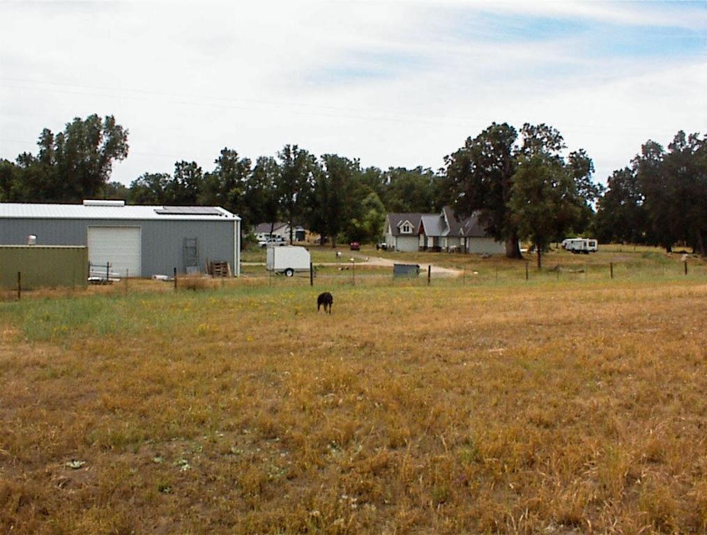32351 Indian Guide Rd, Yokuts Valley, CA 93675