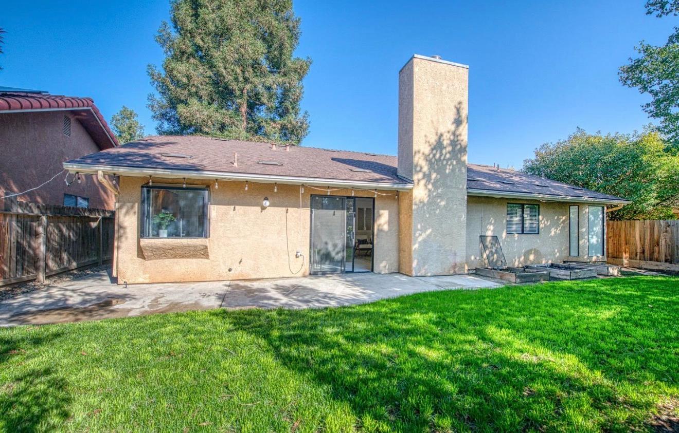 1653 E Cole Ave, Fresno, CA 93720