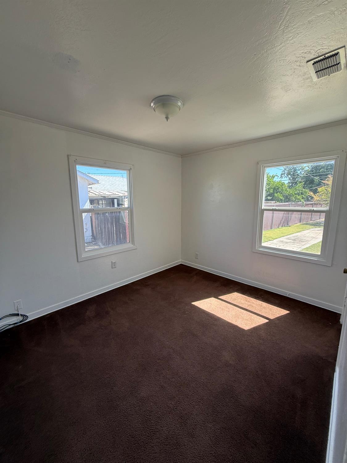501 Rotan Ave, Madera, CA 93637