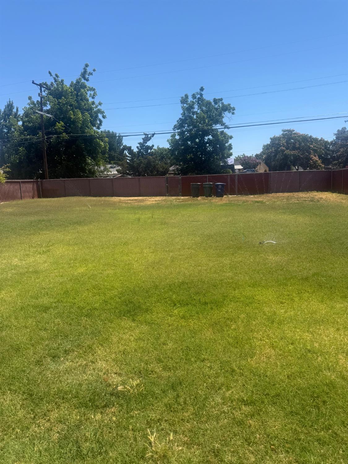 501 Rotan Ave, Madera, CA 93637