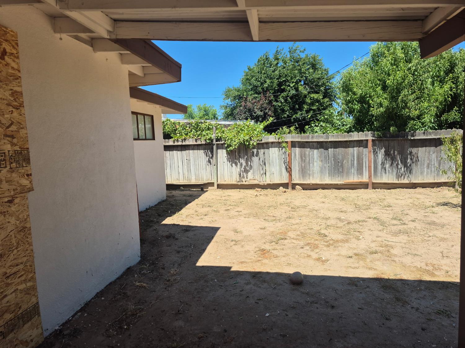 3436 N Lafayette Ave, Fresno, CA 93705