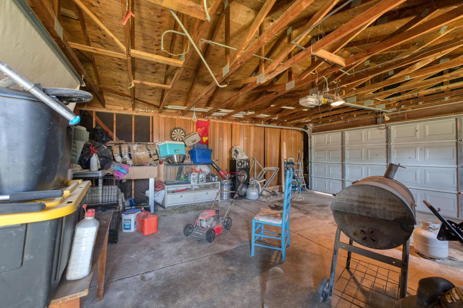 501 N St, Sanger, CA 93657