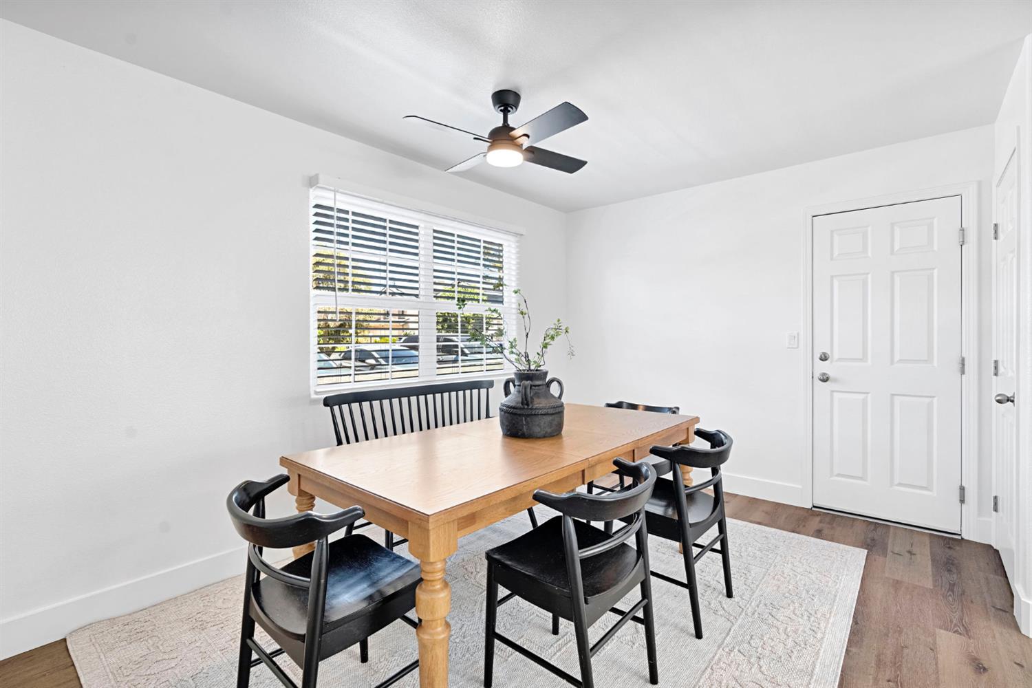 3065 N Marty Ave #129, Fresno, CA 93722