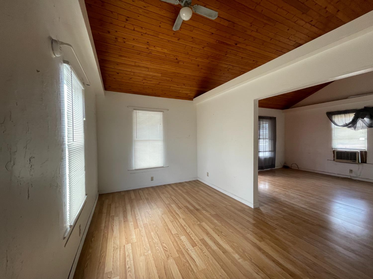 356 California St, Coalinga, CA 93210