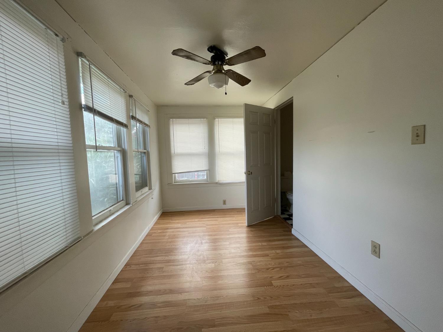 356 California St, Coalinga, CA 93210