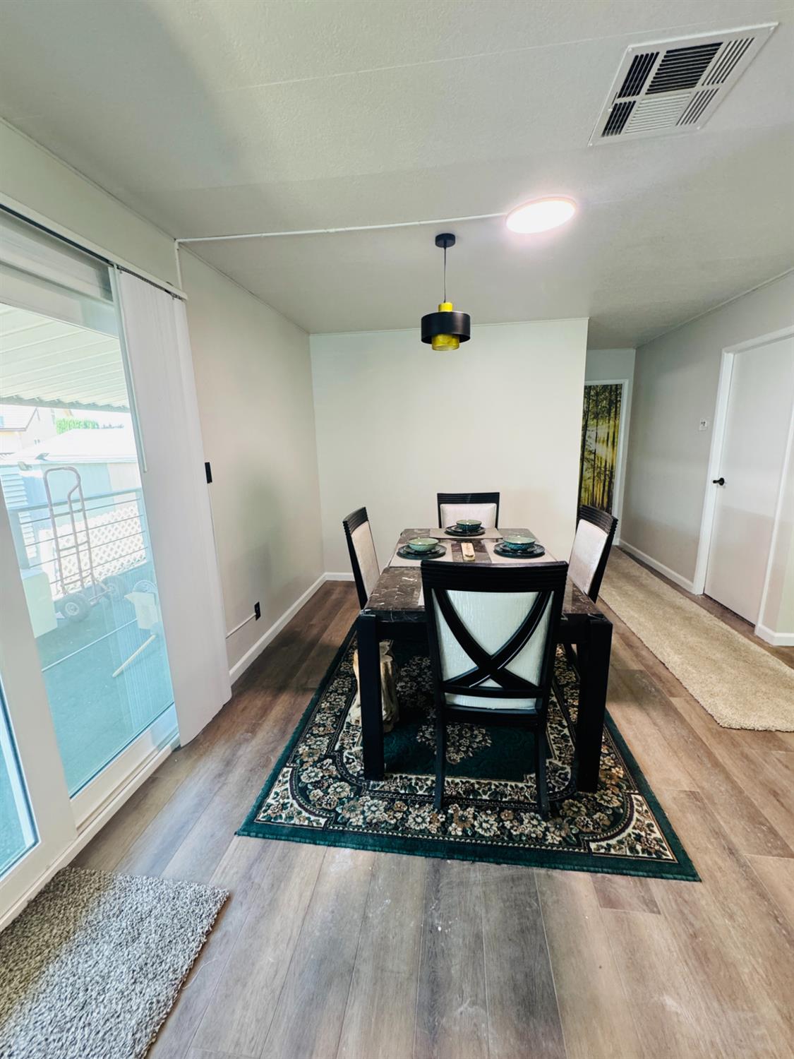 371 Bethel Ave #24, Sanger, CA 93657
