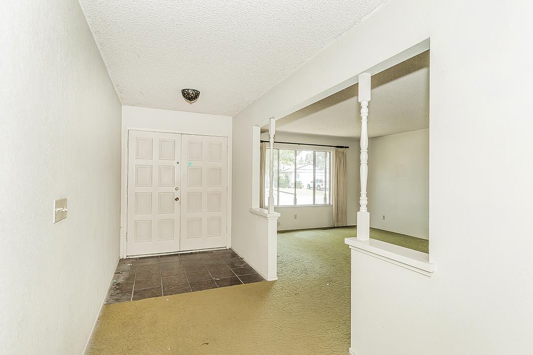 1553 W Palo Alto Ave, Fresno, CA 93711