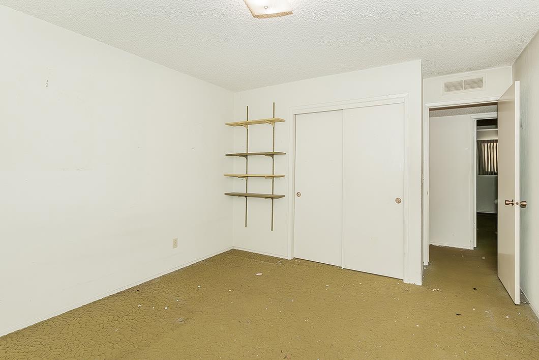 1553 W Palo Alto Ave, Fresno, CA 93711