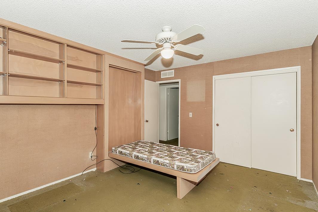 1553 W Palo Alto Ave, Fresno, CA 93711