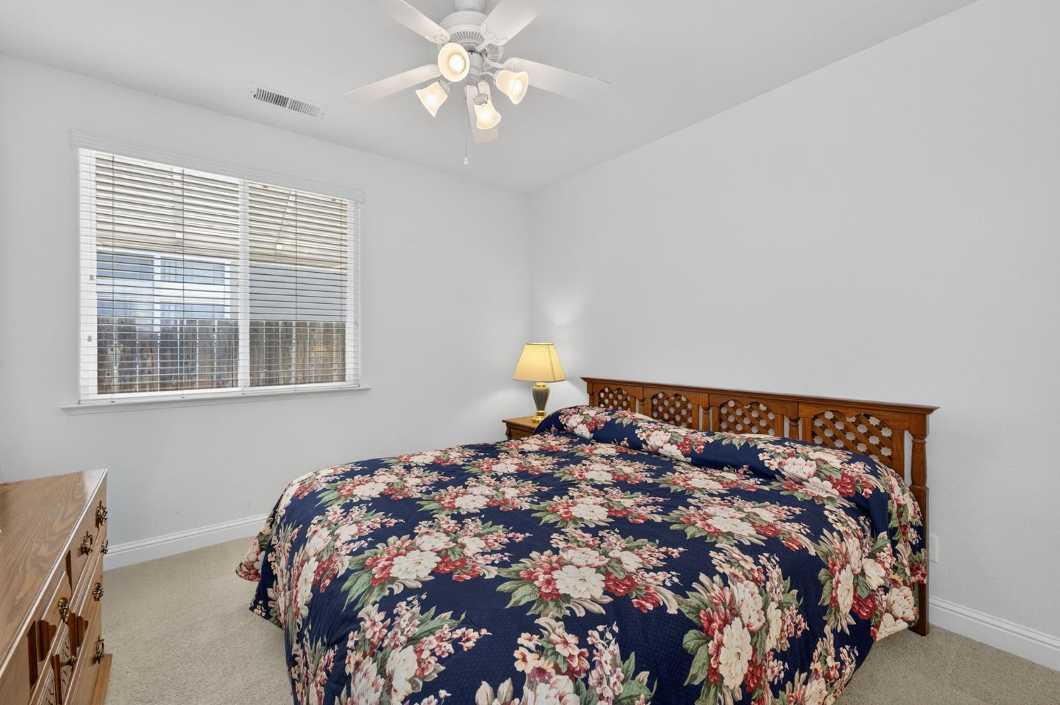 2330 Deauville Cir, Clovis, CA 93619