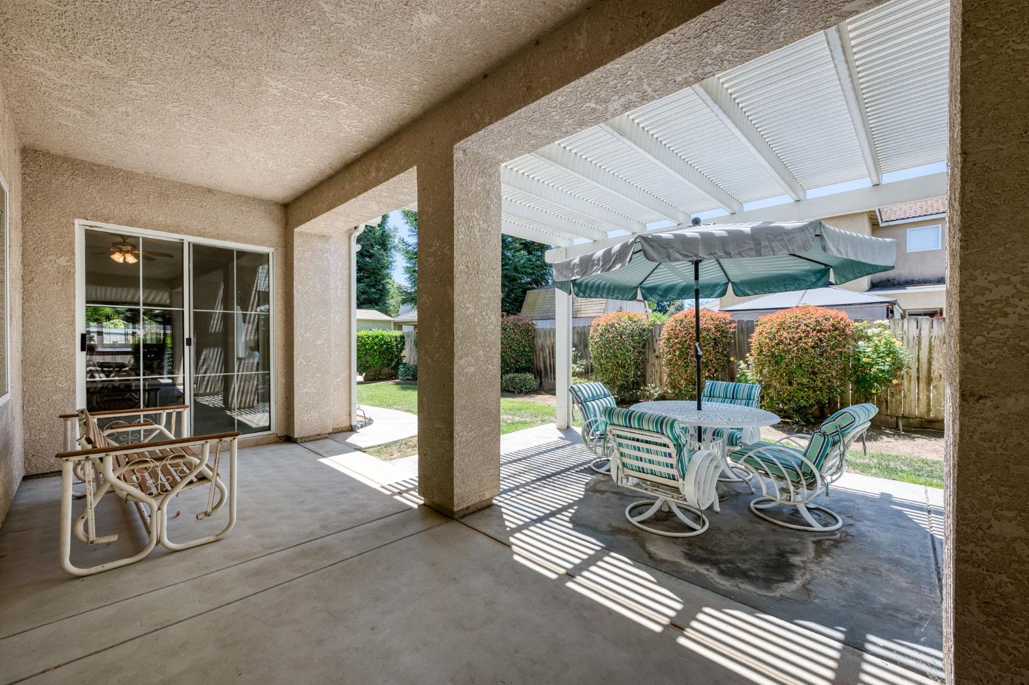 2330 Deauville Cir, Clovis, CA 93619