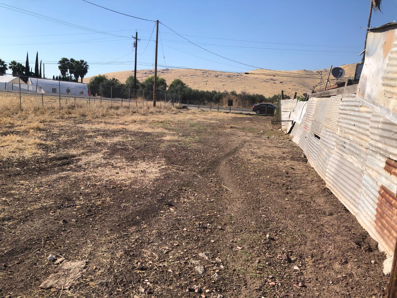 15741 384 Ave, Seville, CA 93292