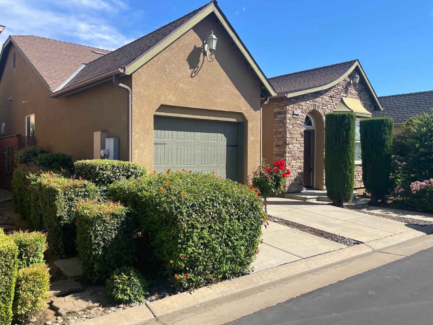 3724 Heritage Ln, Clovis, CA 93619