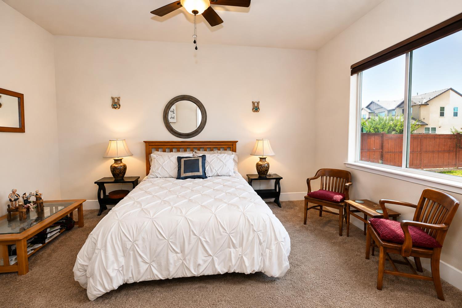 3741 N Mountain Hawk Ct, Sanger, CA 93657
