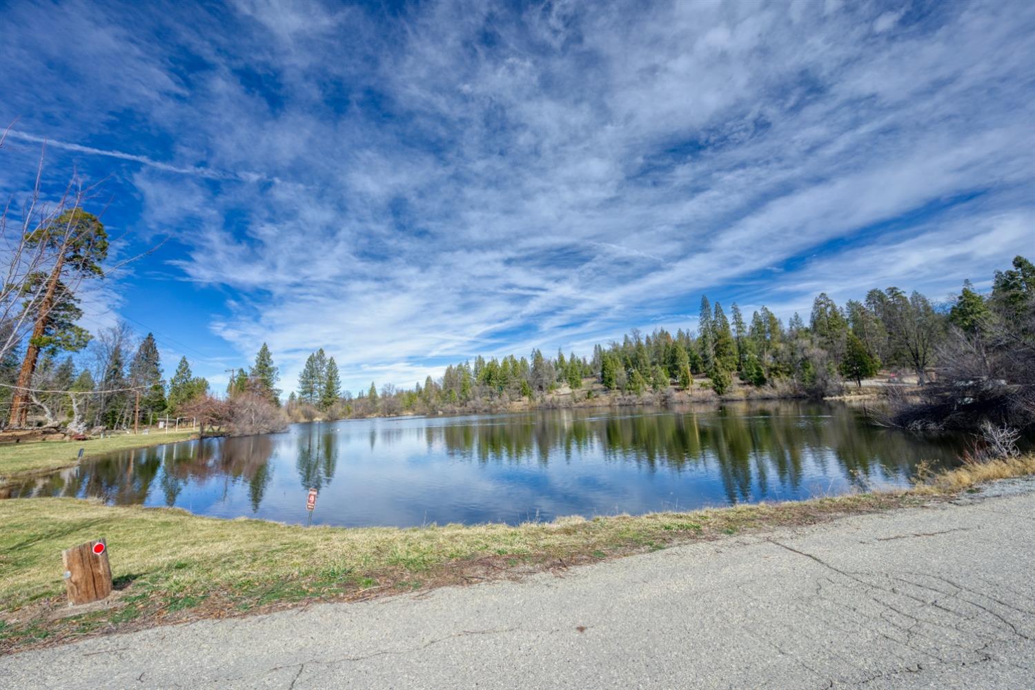 41835 Corlew Ln, Auberry, CA 93602