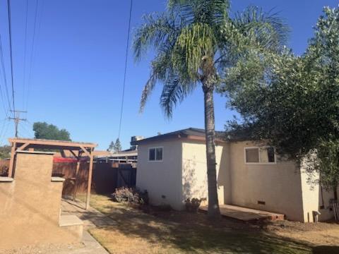 2203 Dennis Dr, Selma, CA 93662