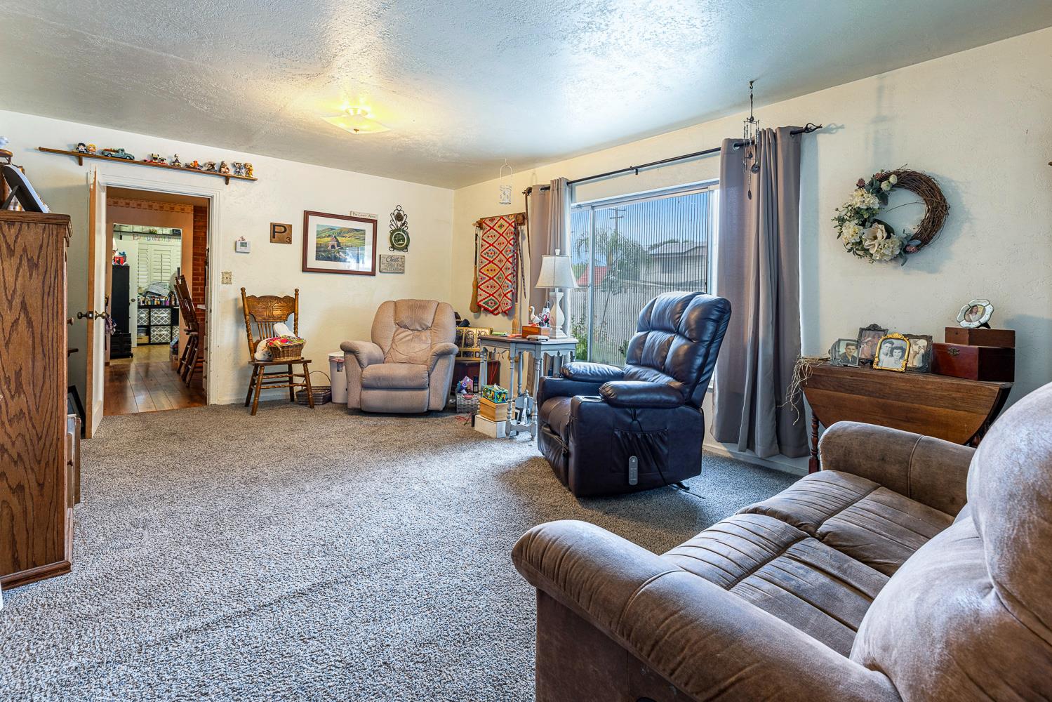 748 N East Ave, Reedley, CA 93654