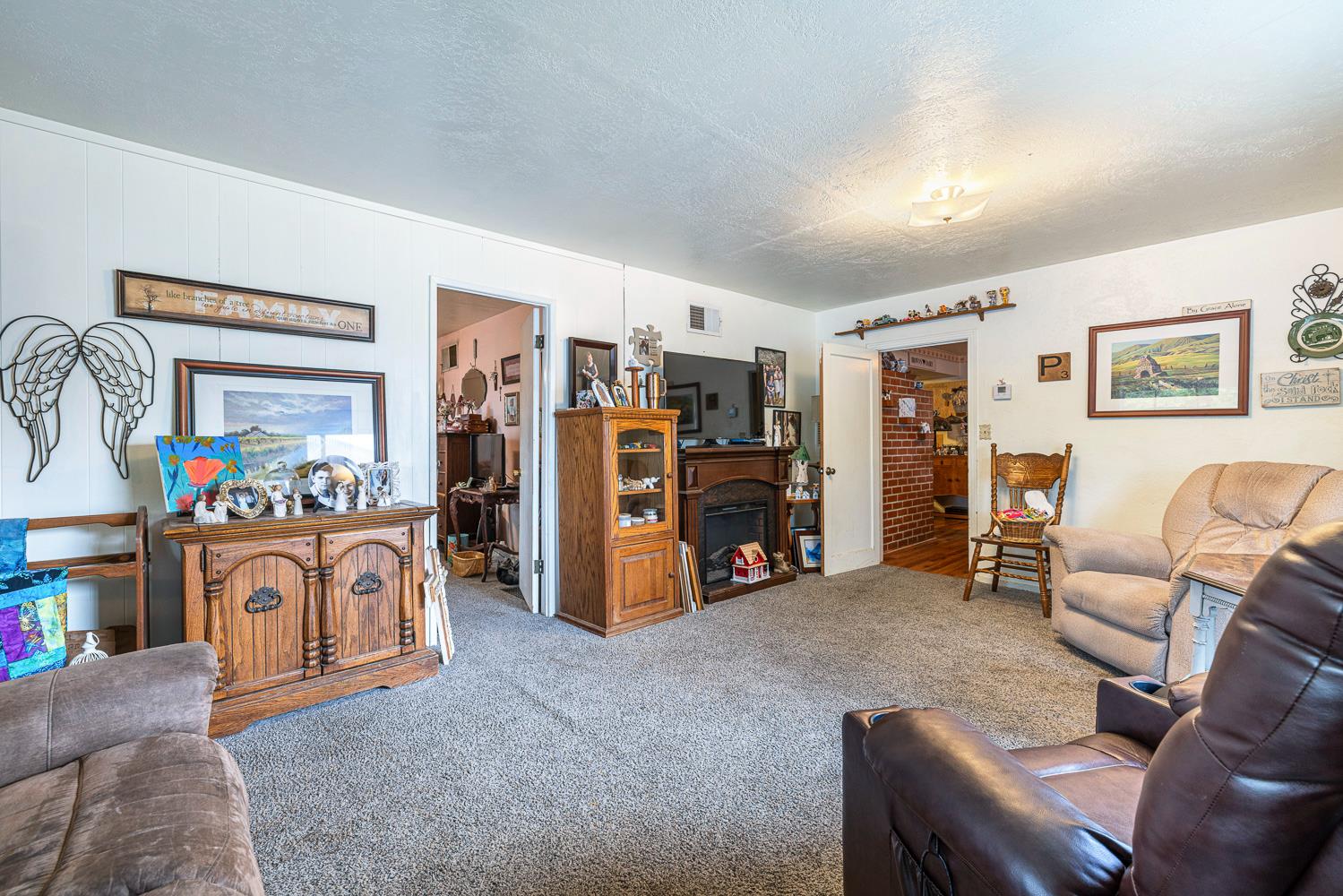 748 N East Ave, Reedley, CA 93654