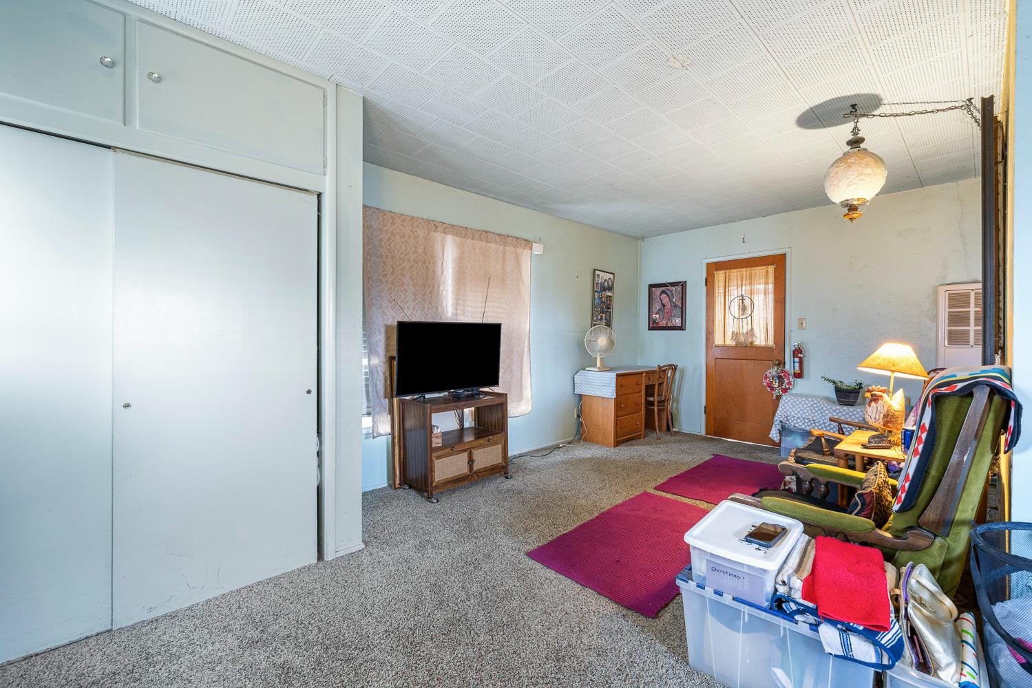 748 N East Ave, Reedley, CA 93654