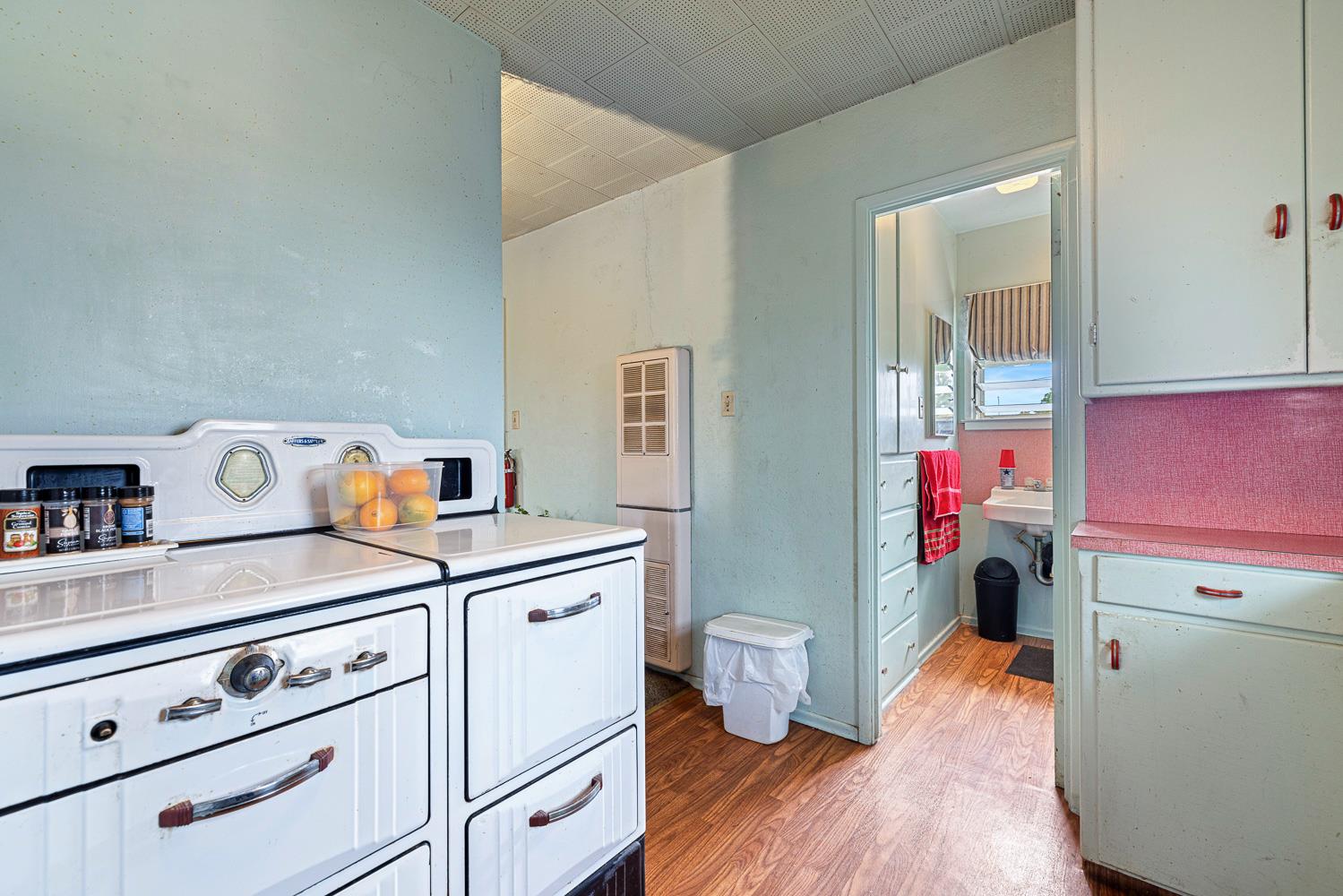 748 N East Ave, Reedley, CA 93654
