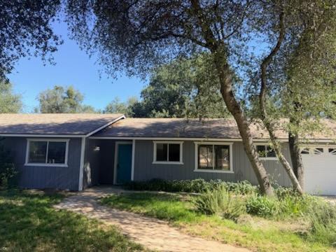 47945 Klamath Ave, Coarsegold, CA 93614
