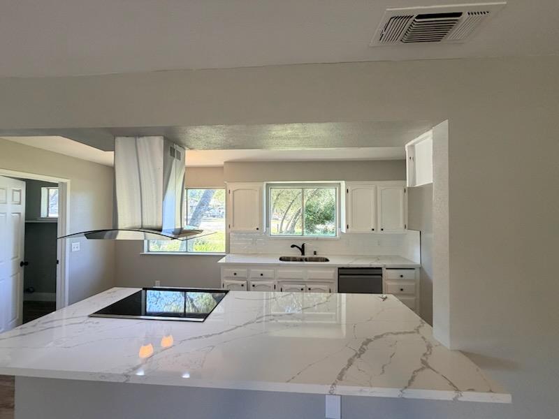 47945 Klamath Ave, Coarsegold, CA 93614
