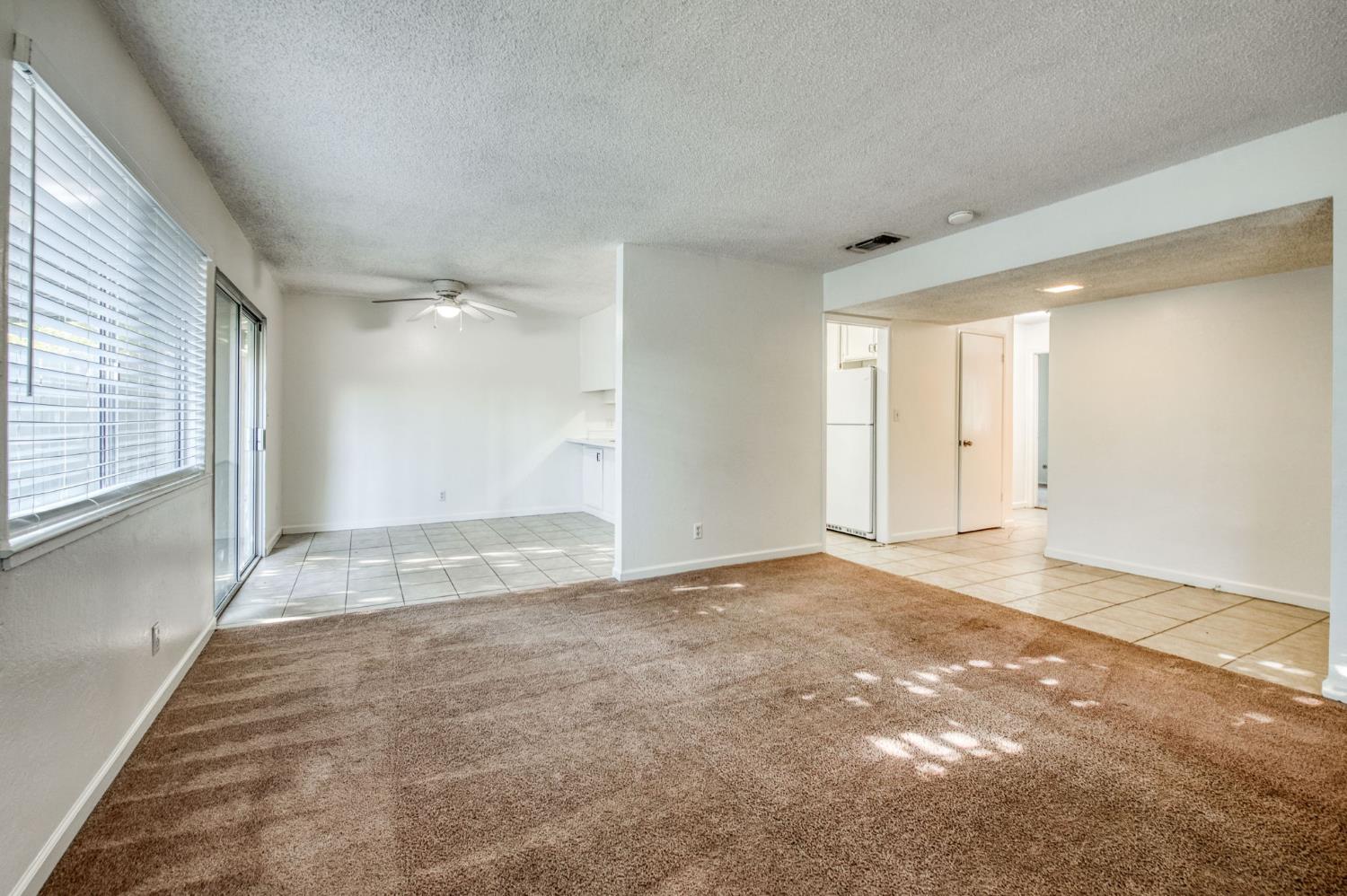 4733 N Cedar Ave #112, Fresno, CA 93726