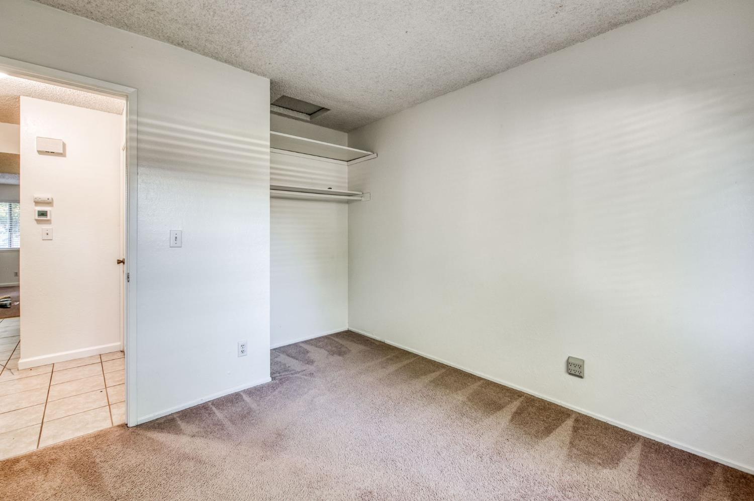 4733 N Cedar Ave #112, Fresno, CA 93726