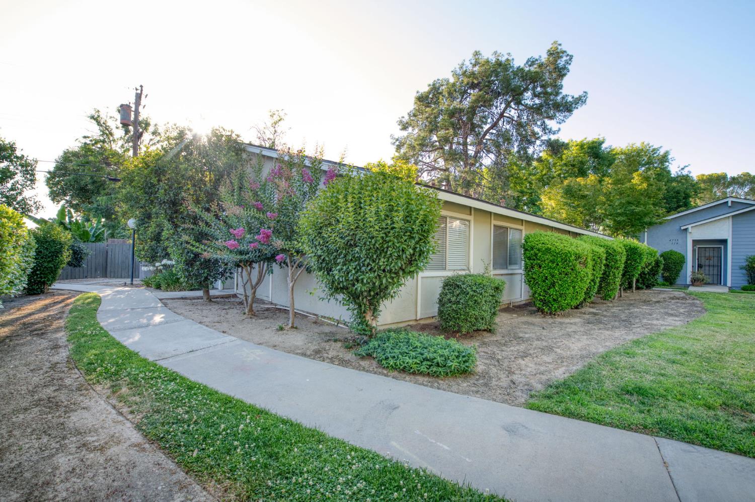4733 N Cedar Ave #112, Fresno, CA 93726