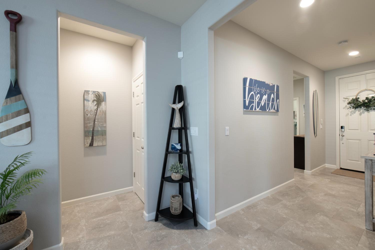 3456 Descanso Ave, Clovis, CA 93619