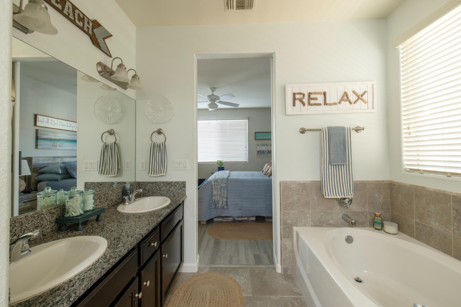 3456 Descanso Ave, Clovis, CA 93619