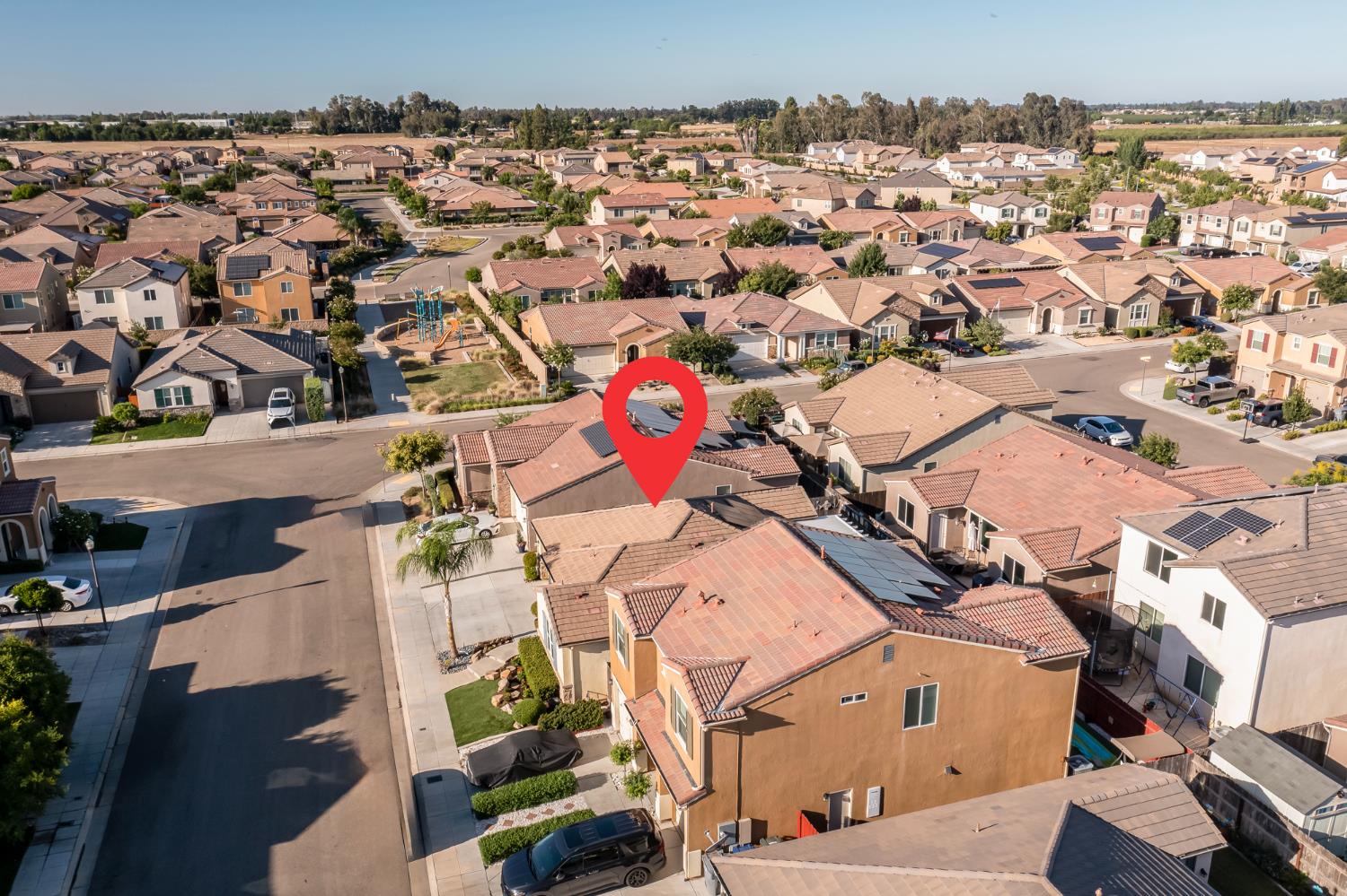 3456 Descanso Ave, Clovis, CA 93619