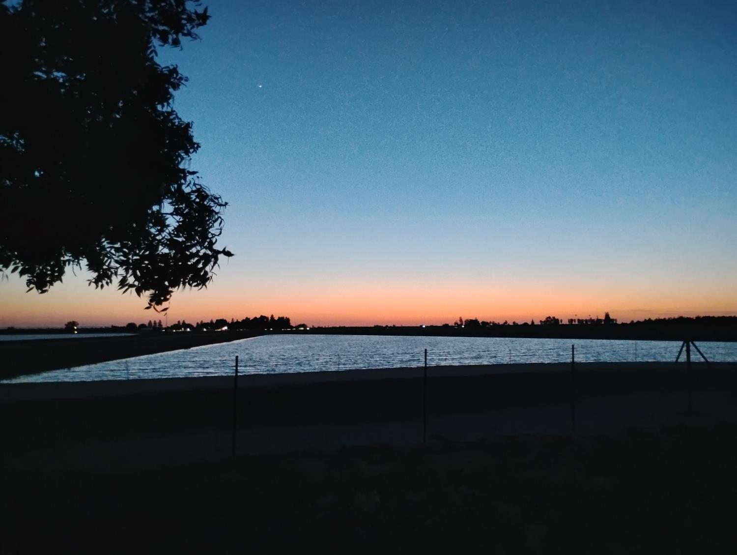 2545 N Siskiyou Ave, Kerman, CA 93630
