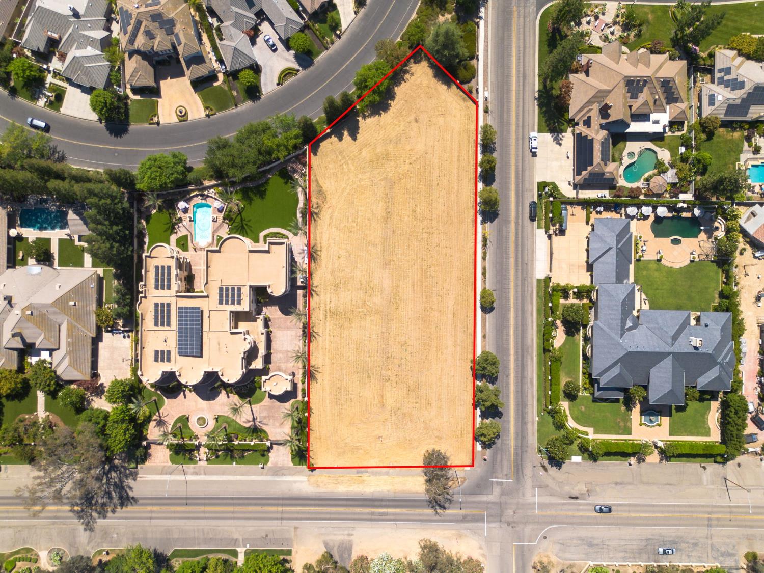 7379 N Van Ness Blvd, Fresno, CA 93711