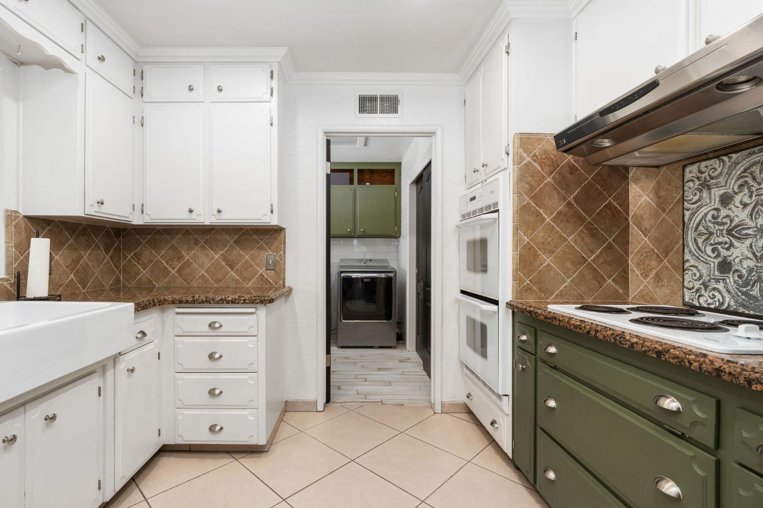 1324 W Fremont Ave, Fresno, CA 93711