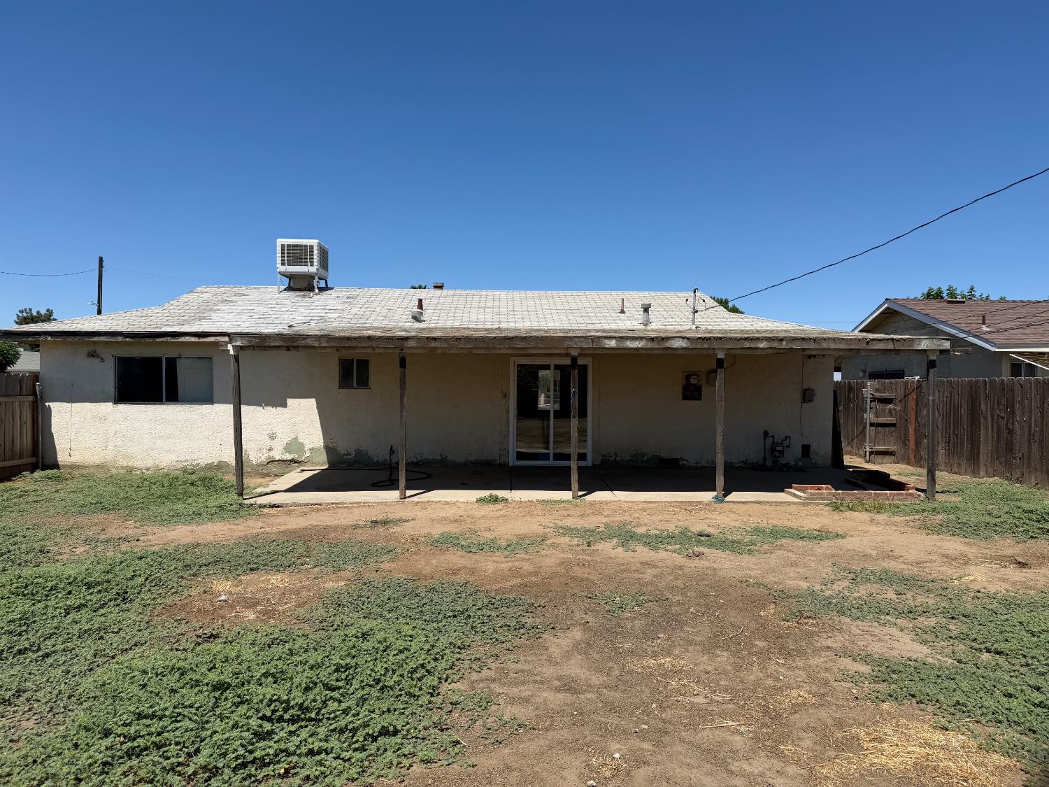 1255 Jordan, Hanford, CA 93230