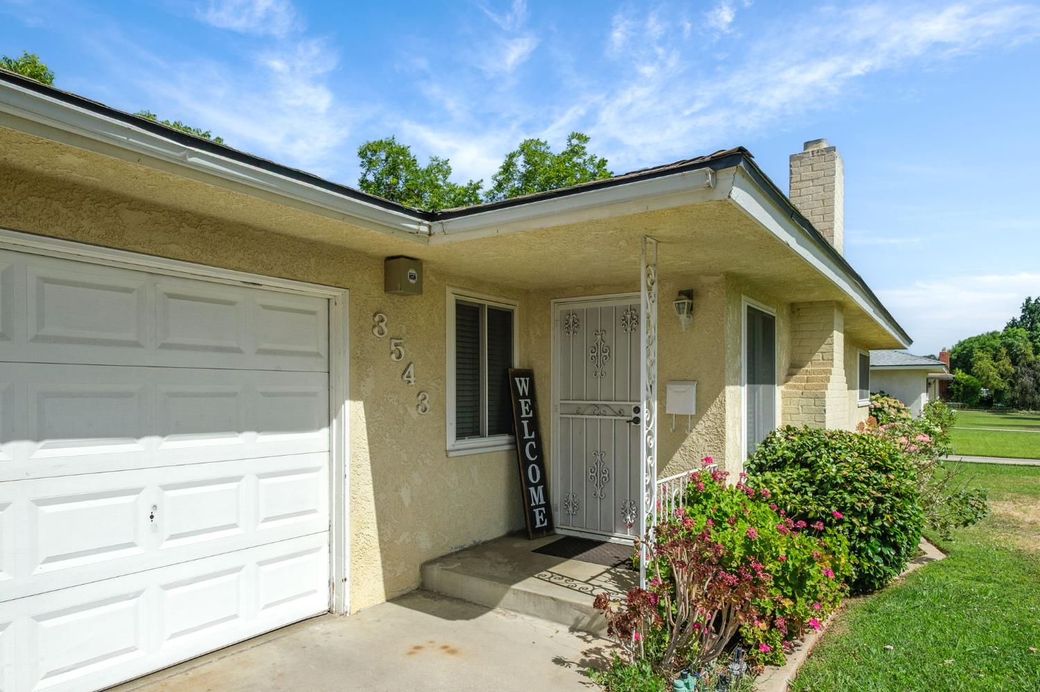 3543 N Hulbert Ave, Fresno, CA 93705