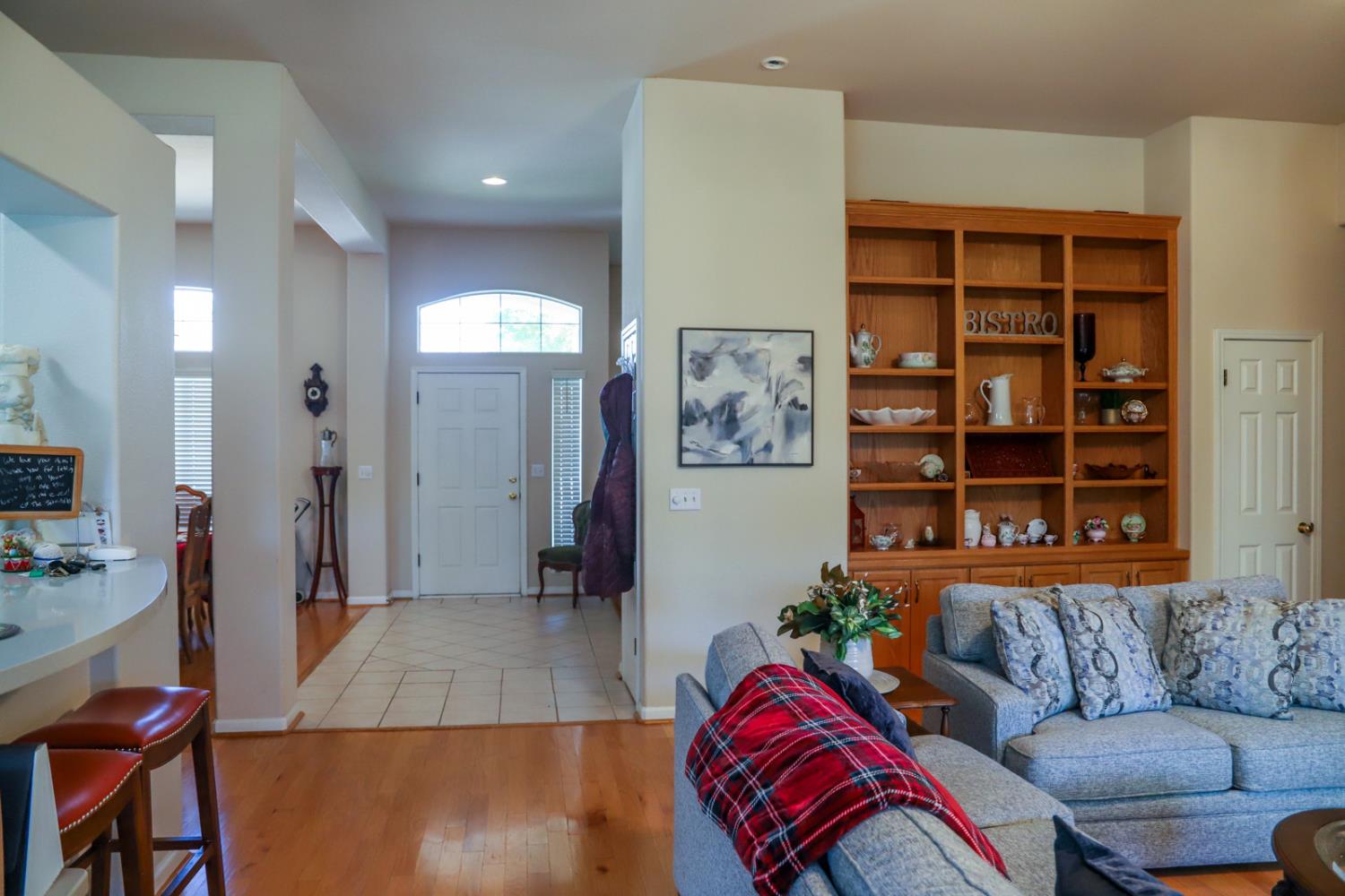 1984 Rialto Ct, Clovis, CA 93611