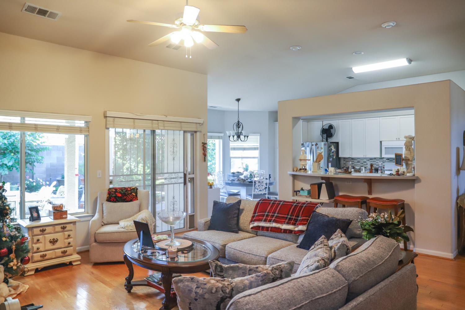 1984 Rialto Ct, Clovis, CA 93611