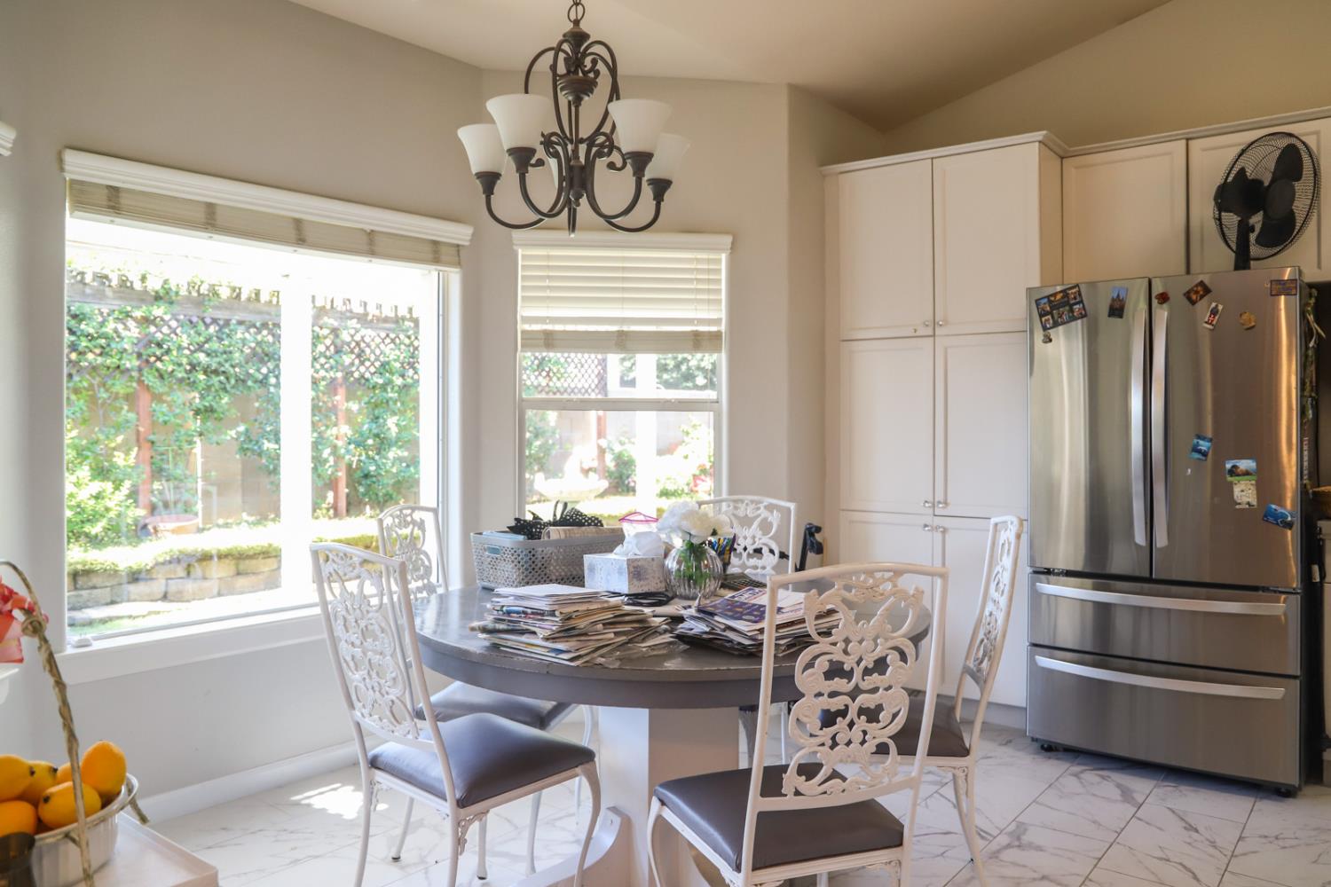 1984 Rialto Ct, Clovis, CA 93611
