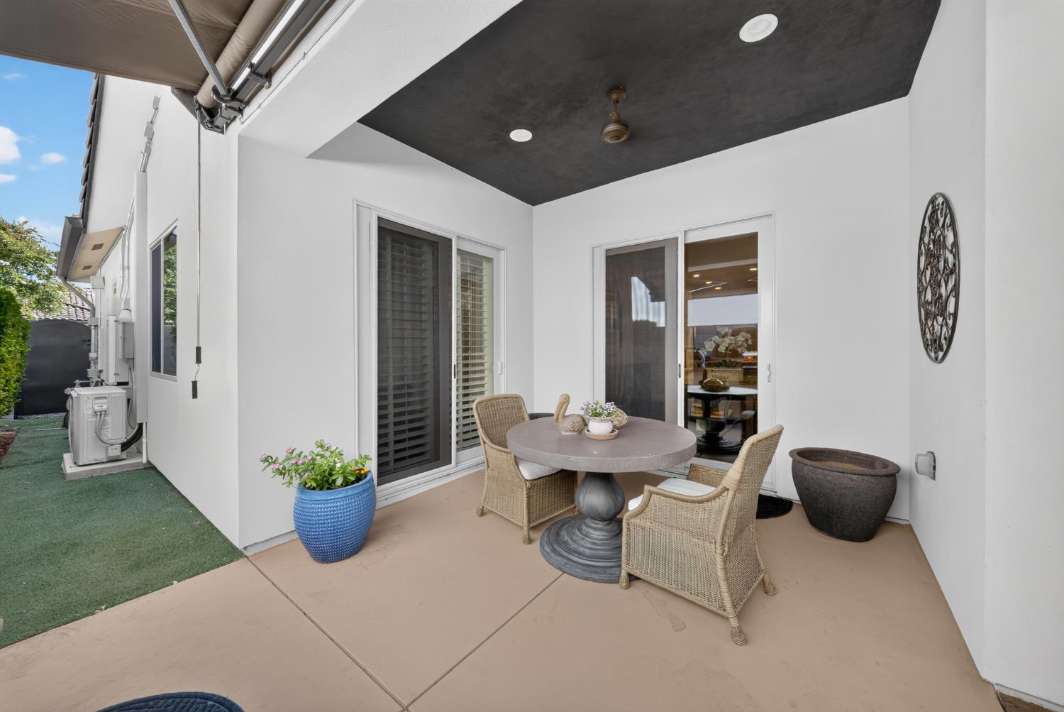1809 E Buena Salud Way, Fresno, CA 93730